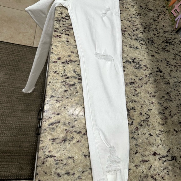 Enjean destroyed white jeans junior size 9 - Picture 2 of 9